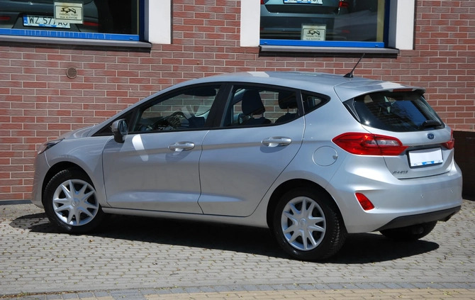 Ford Fiesta cena 47900 przebieg: 88000, rok produkcji 2019 z Nysa małe 562